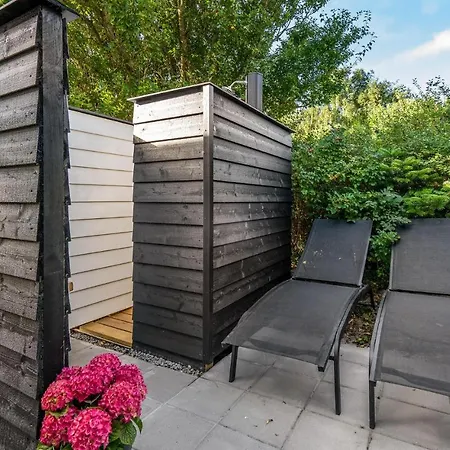 Nice In With 4 Bedrooms, Sauna And Wifi Hébergement de vacances Millinge